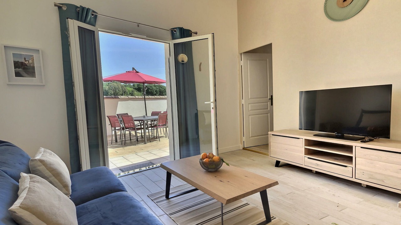 Photo of Livingroom in Theza