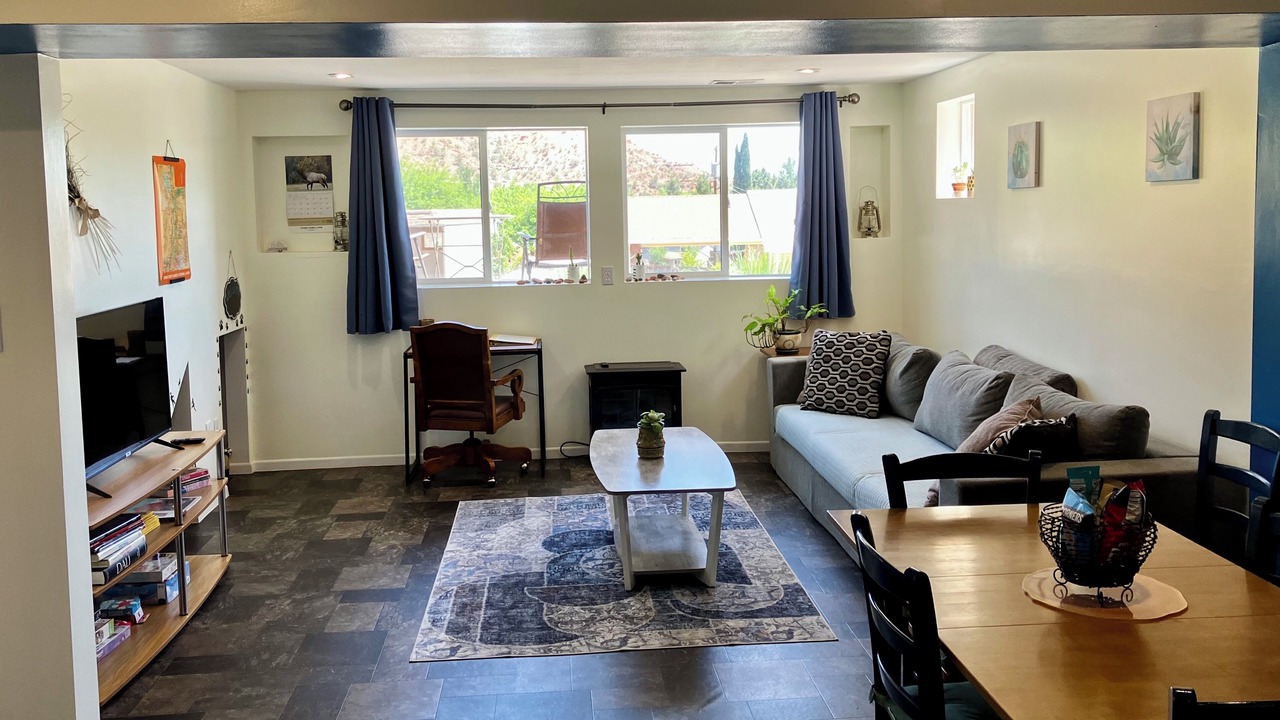 Photo of Livingroom in Kanab