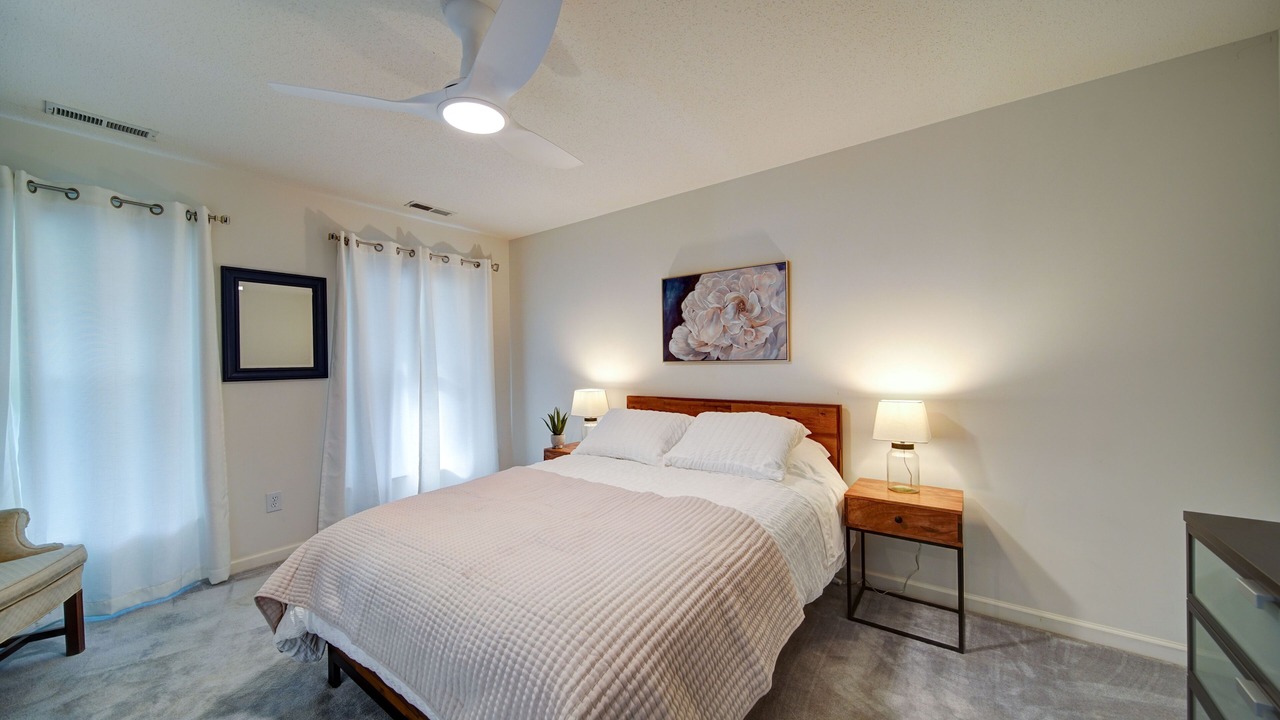 Photo of Bedroom in Bowling Green