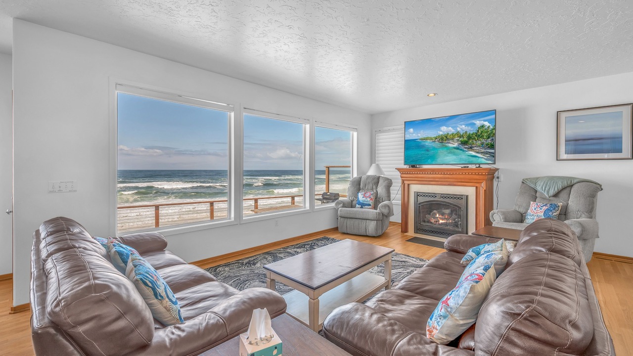Photo of Livingroom in Gleneden Beach