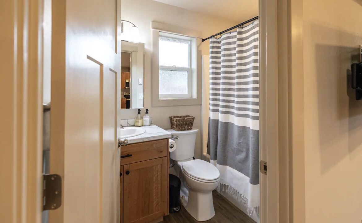 Photo of Bathroom in Old Farm District