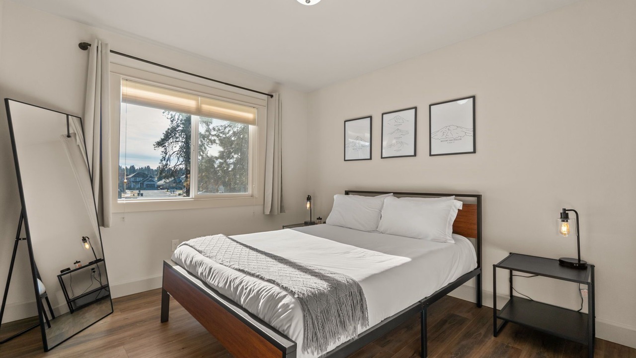 Photo of Bedroom in Old Farm District
