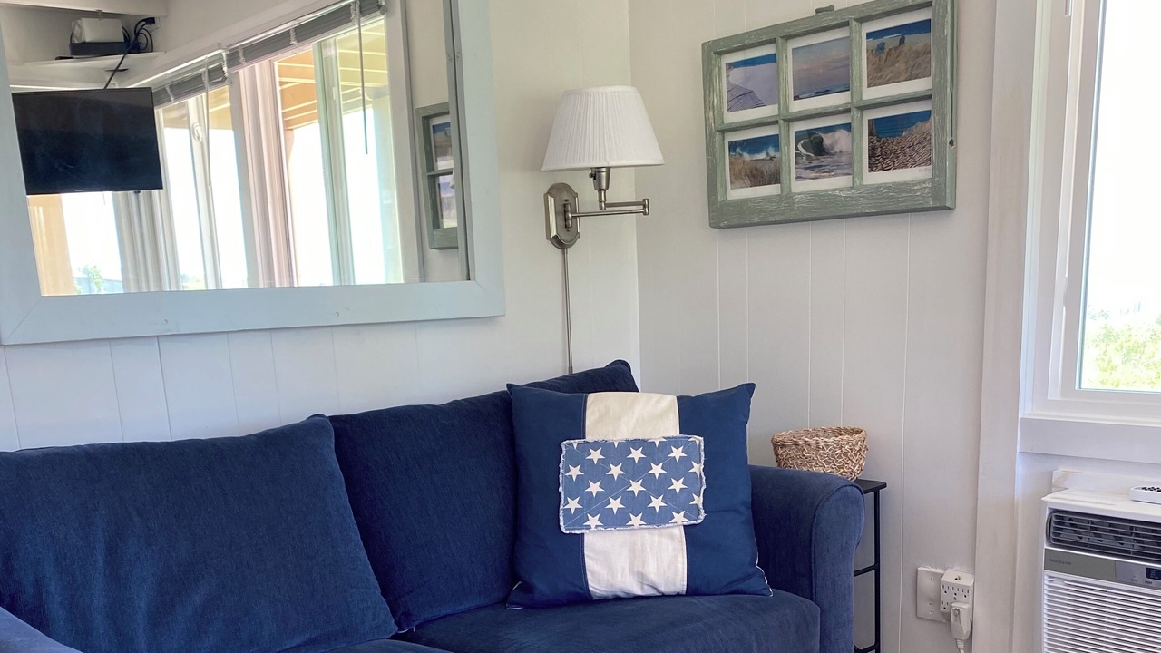 Photo of Livingroom in North Truro