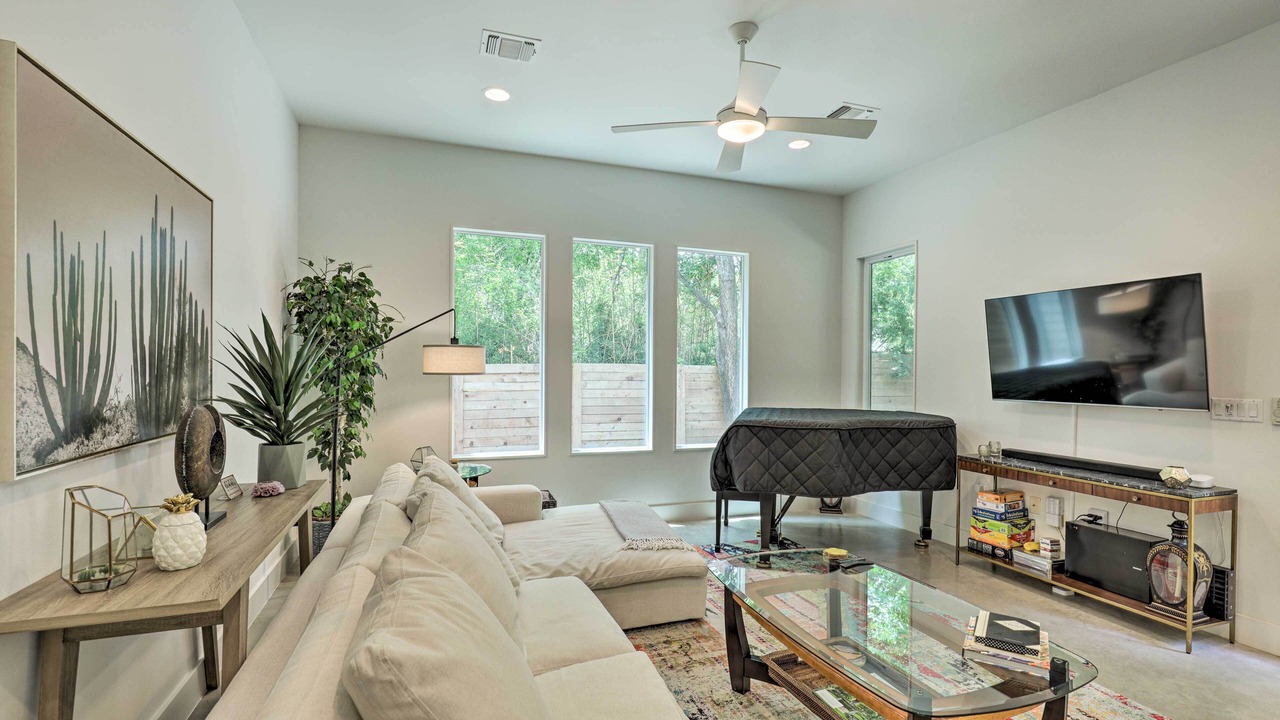 Photo of Bedroom in Brentwood