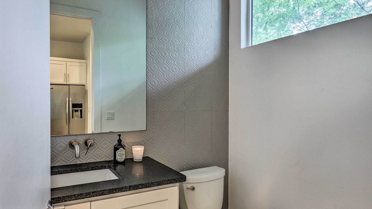 Photo of Bathroom in Brentwood