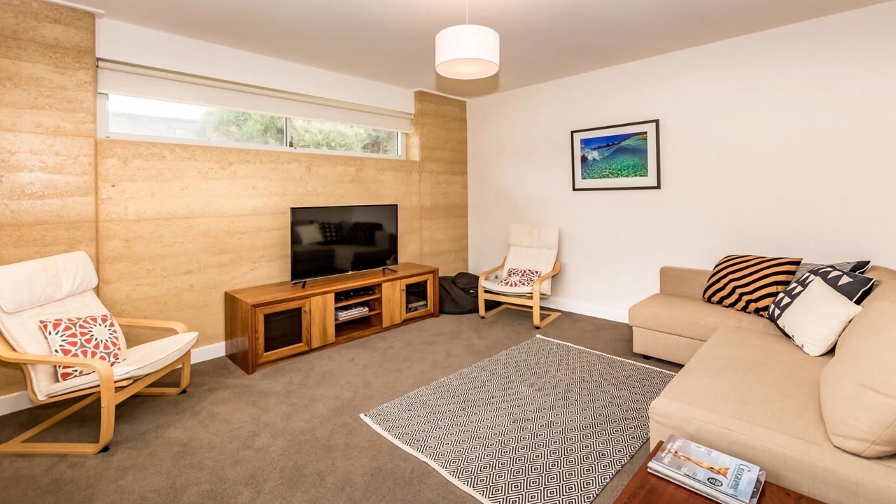 Photo of Livingroom in Sandy Point