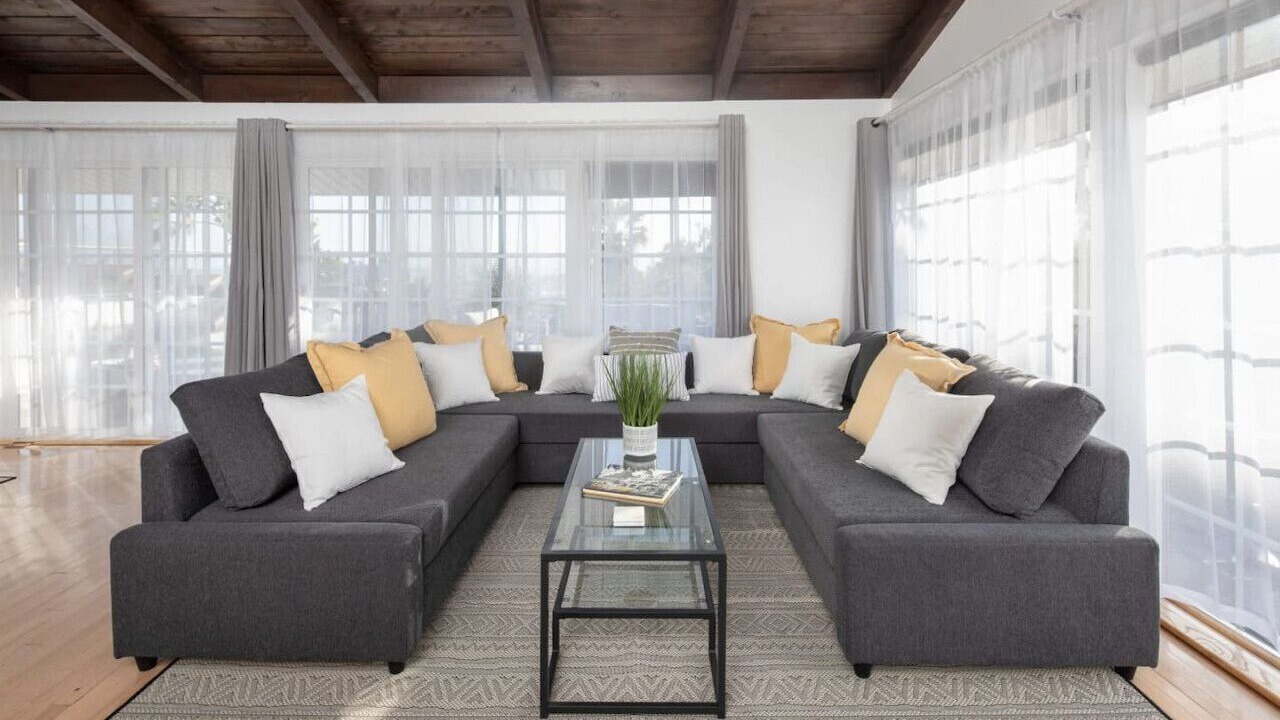 Photo of Livingroom in Middletown