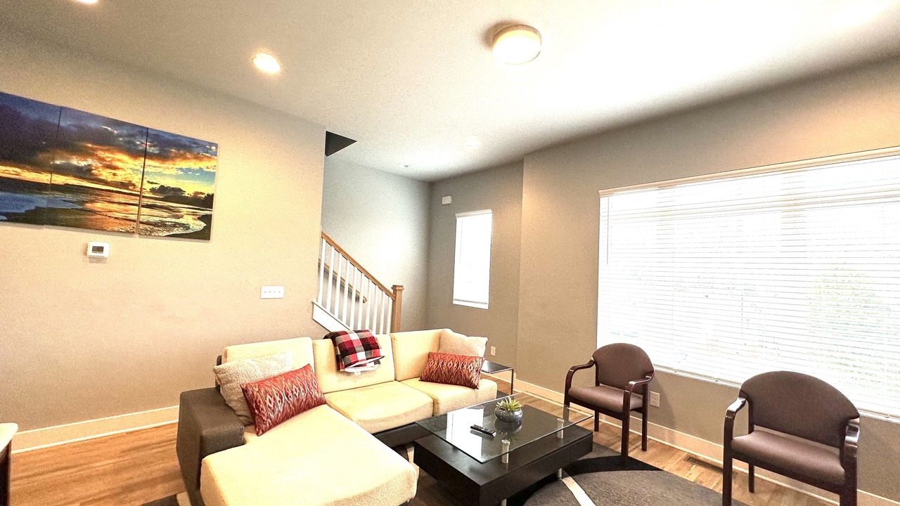 Photo of Livingroom in Haynes Area