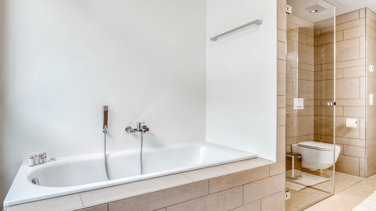 Photo of Bathroom in Alt-Wiedikon