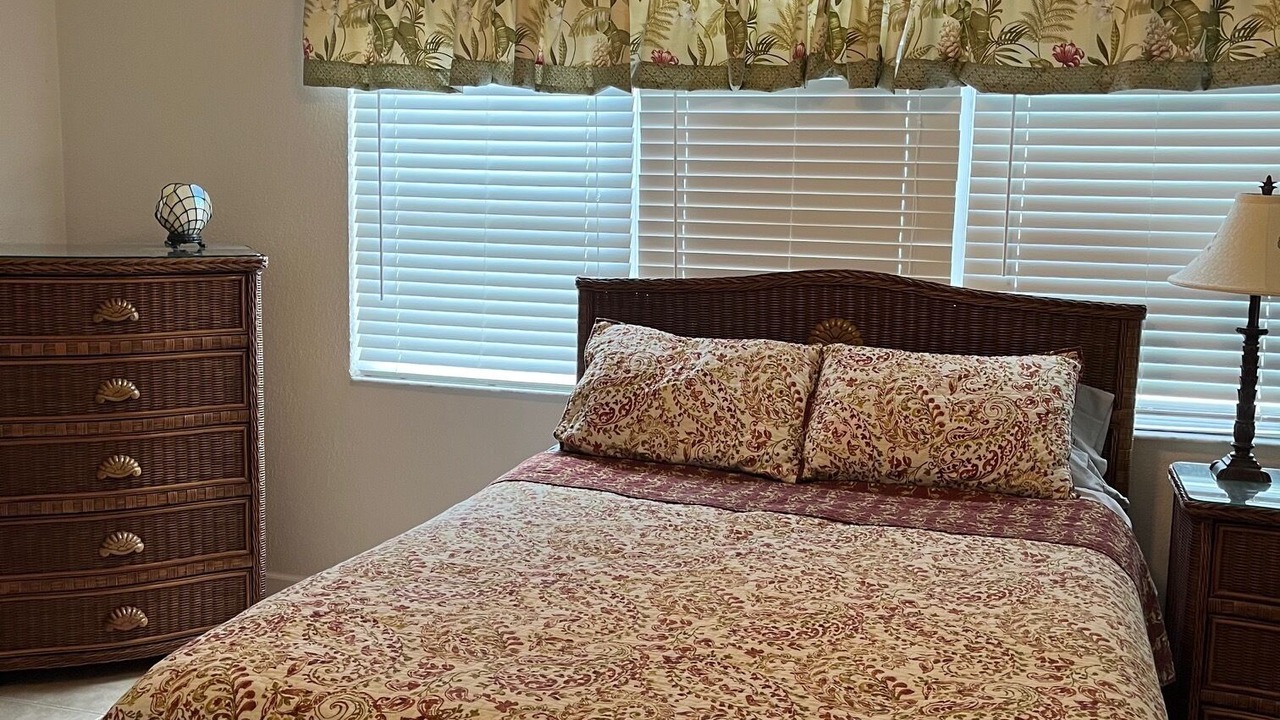 Photo of Bedroom in Madeira Beach