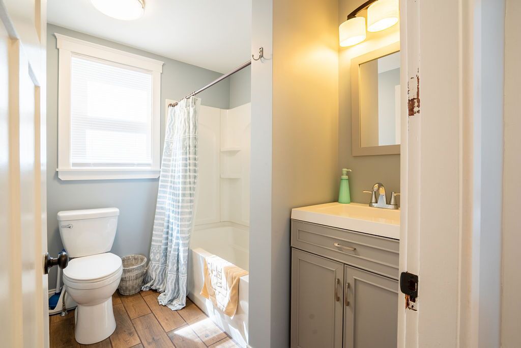 Photo of Bathroom in Oakdale