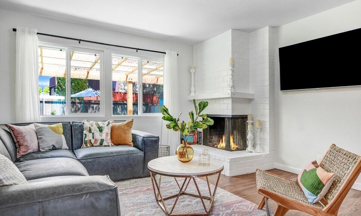 Photo of Livingroom in Santa Rosa