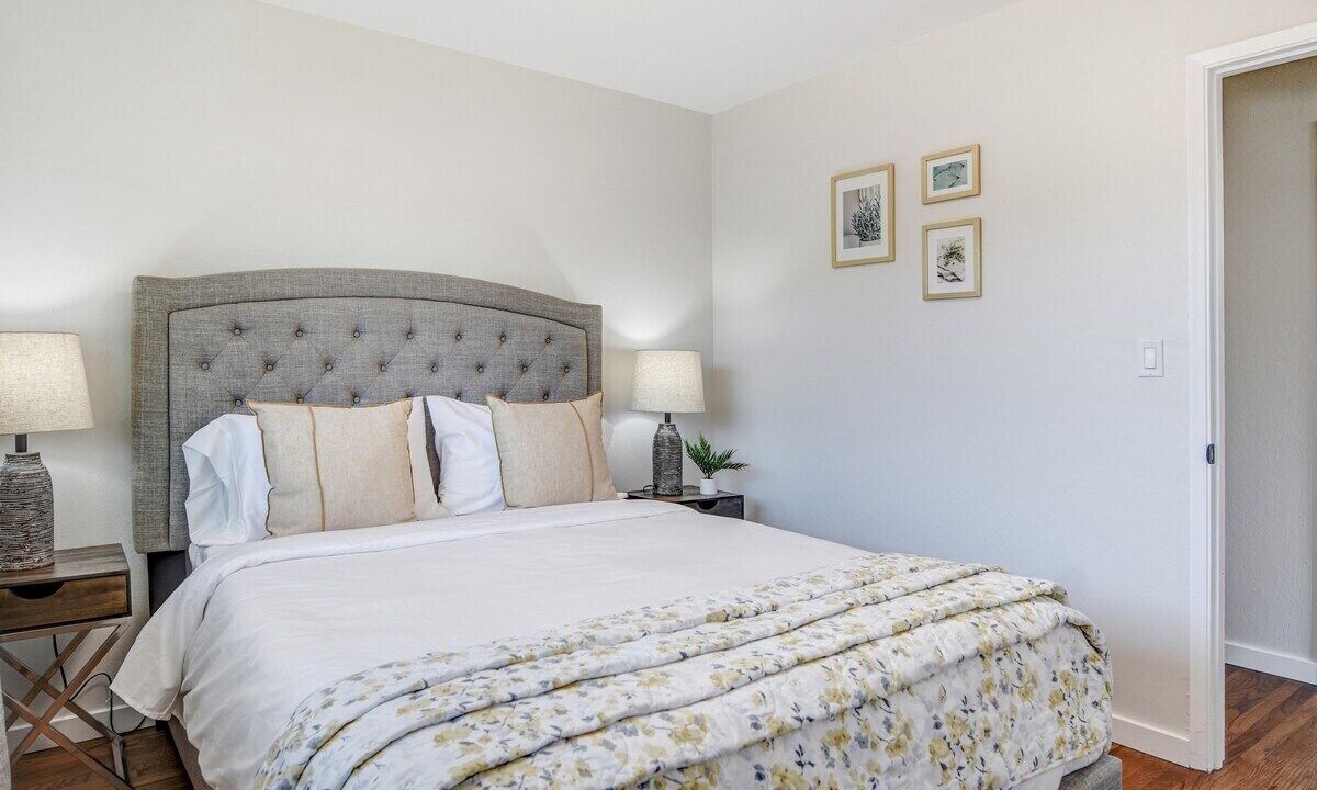 Photo of Bedroom in Santa Rosa