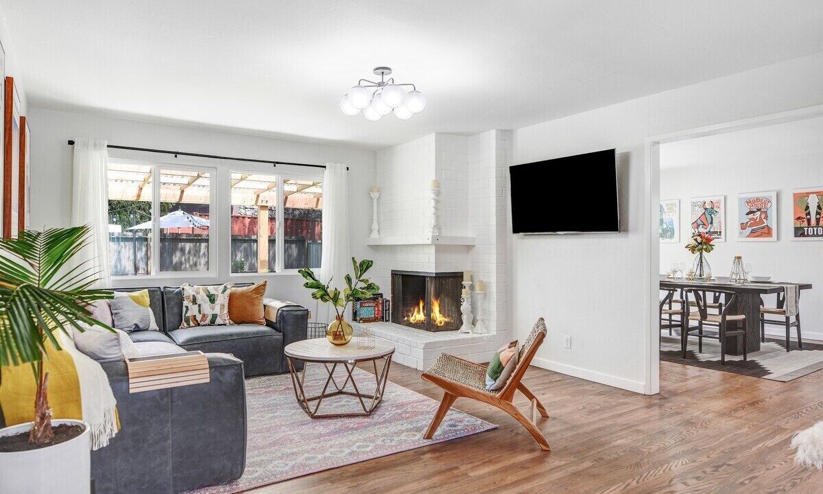 Photo of Livingroom in Santa Rosa