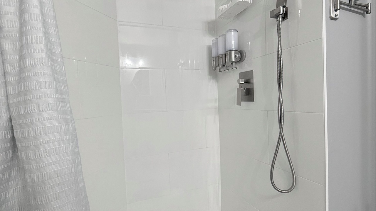 Photo of Bathroom in Ventura