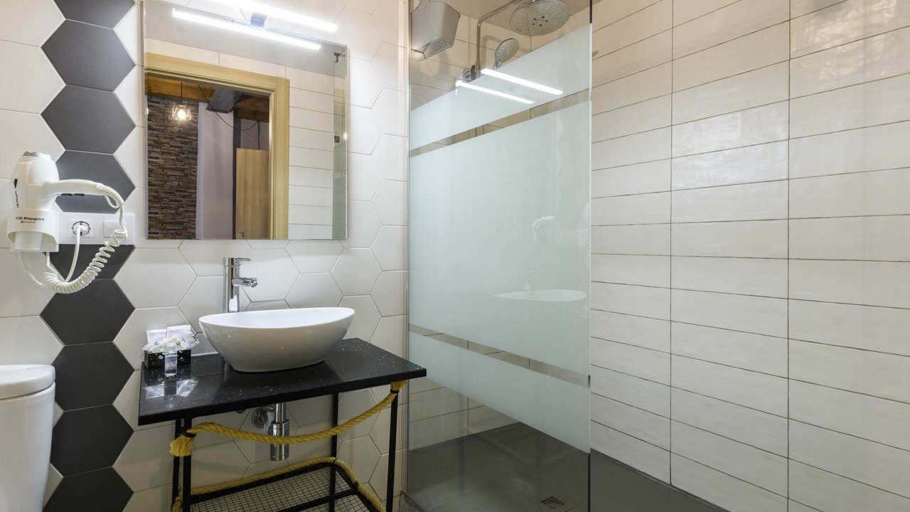 Photo of Bathroom in Olocau del Rey