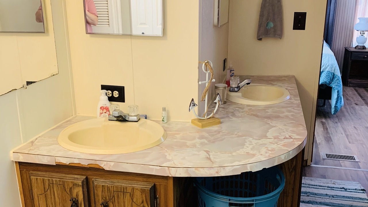 Photo of Bathroom in South Toledo Bend