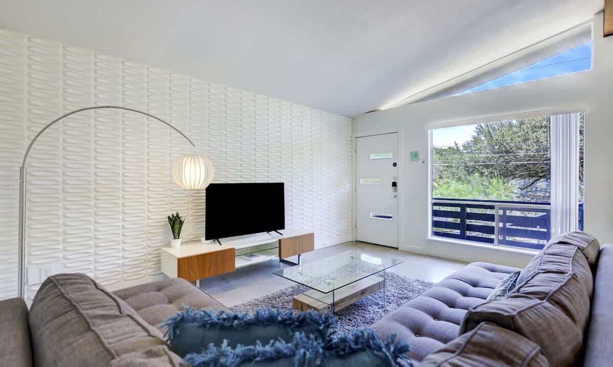 Photo of Bedroom in South River City