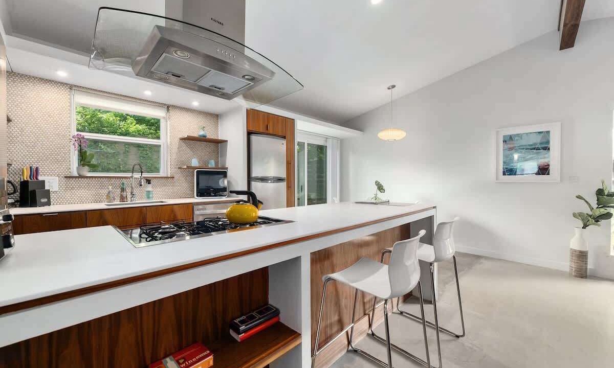 Photo of Bedroom in South River City