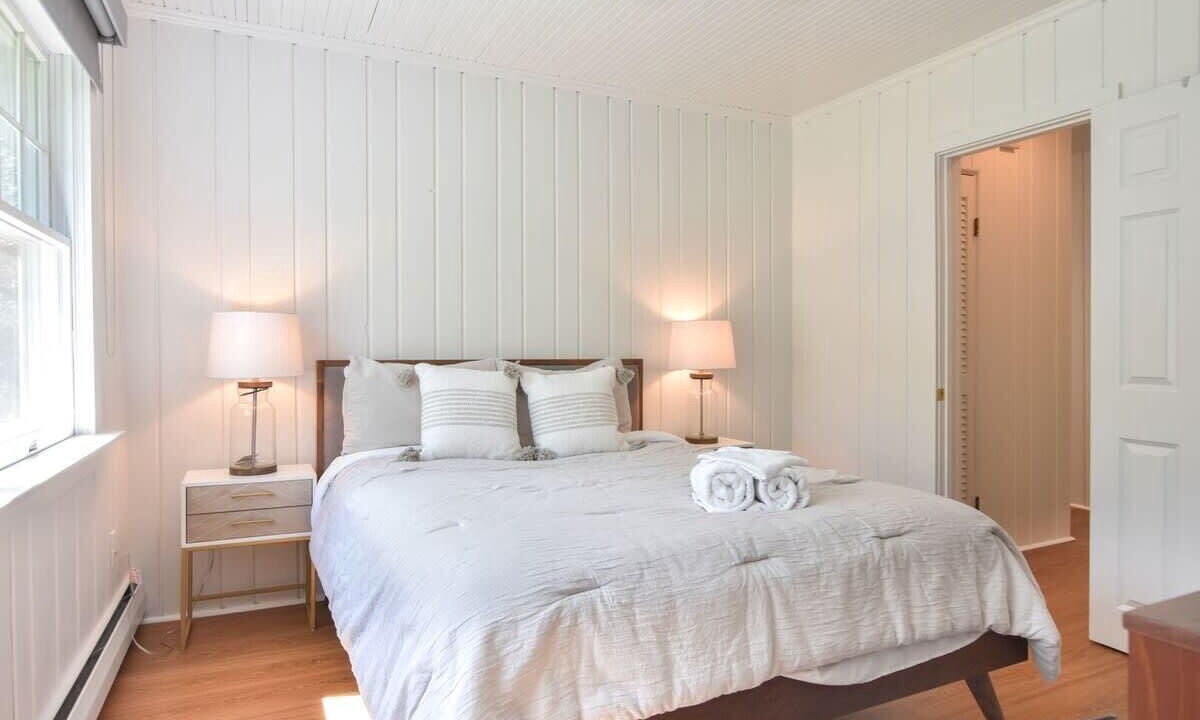 Photo of Bedroom in East Falmouth