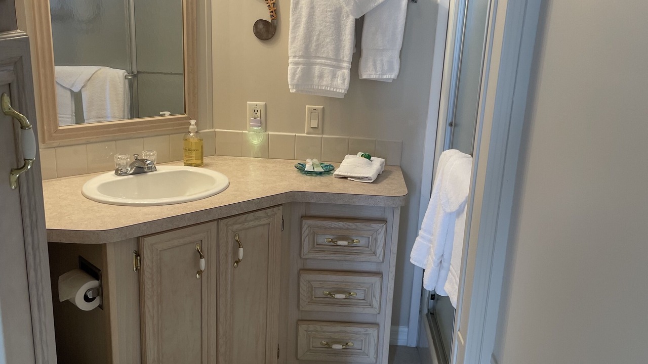 Photo of Bathroom in Cutthroat Harbor Estates