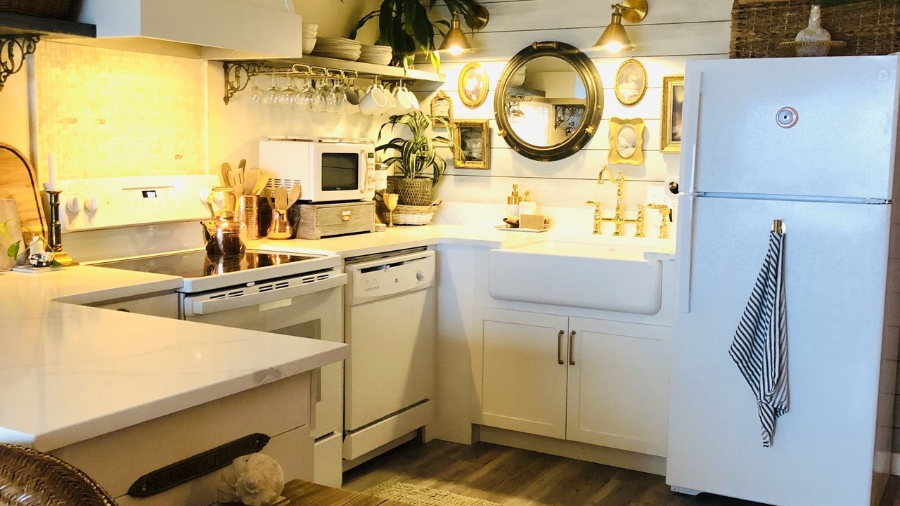 Photo of Kitchen in Lincoln City