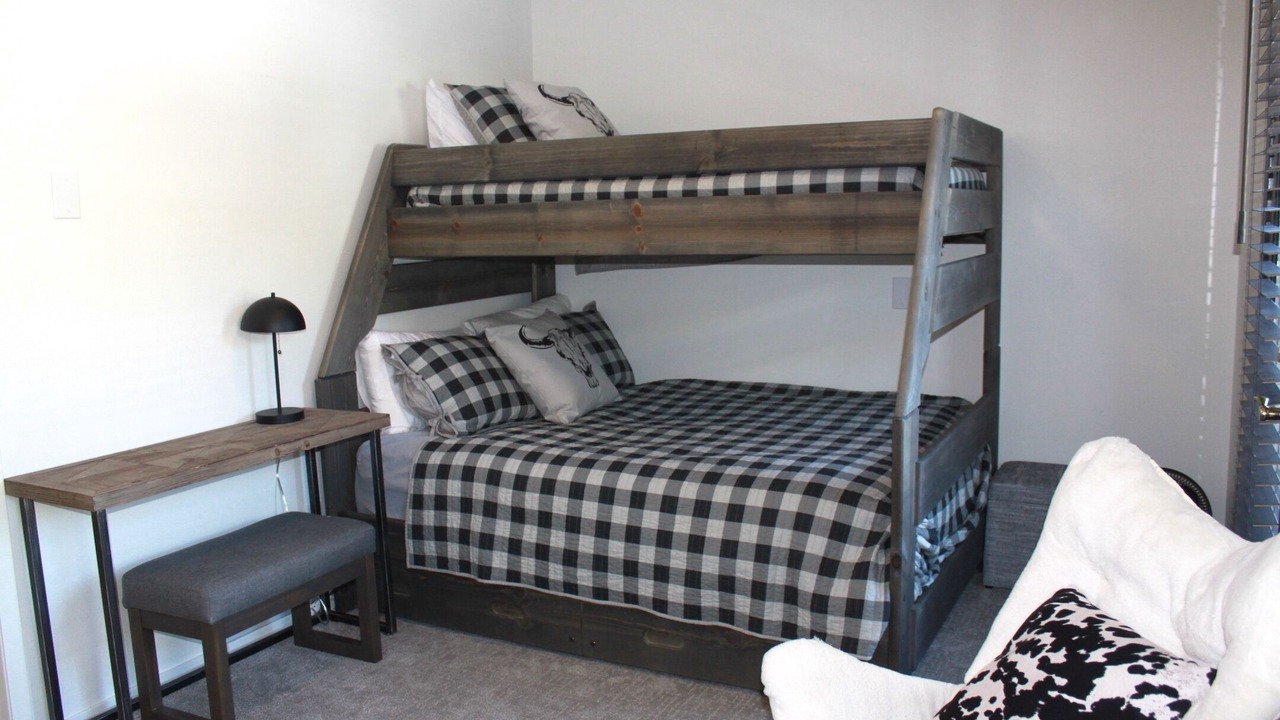 Photo of Bedroom in Blue River