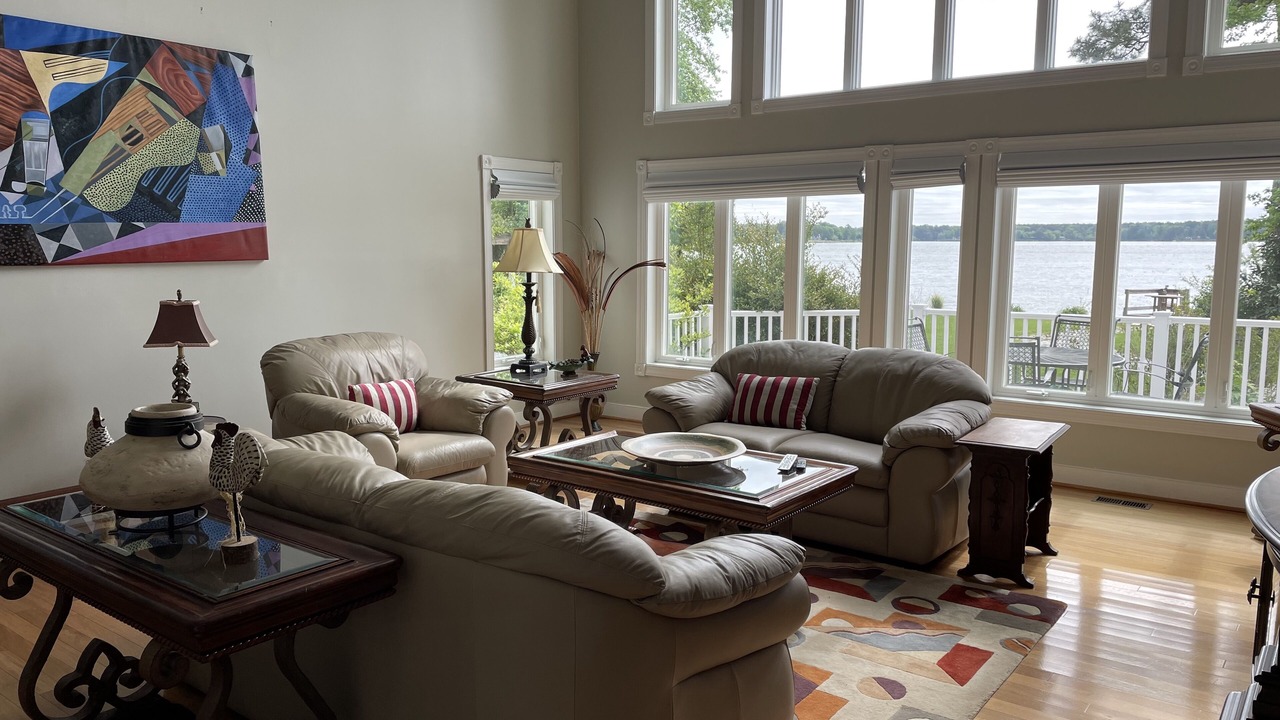 Photo of Livingroom in Lancaster