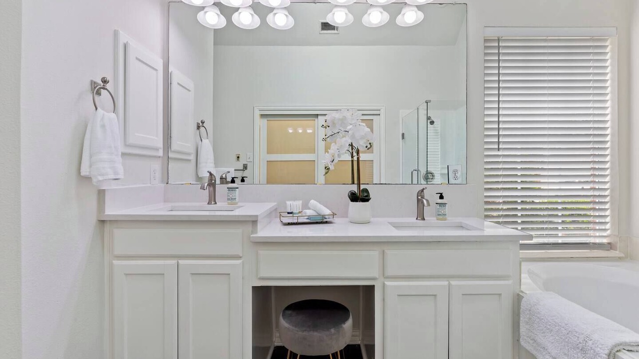 Photo of Bathroom in Valley Ranch