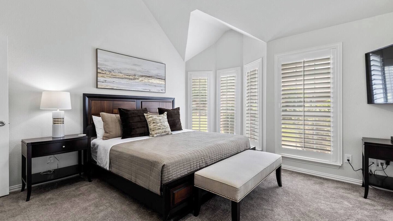 Photo of Bedroom in Valley Ranch
