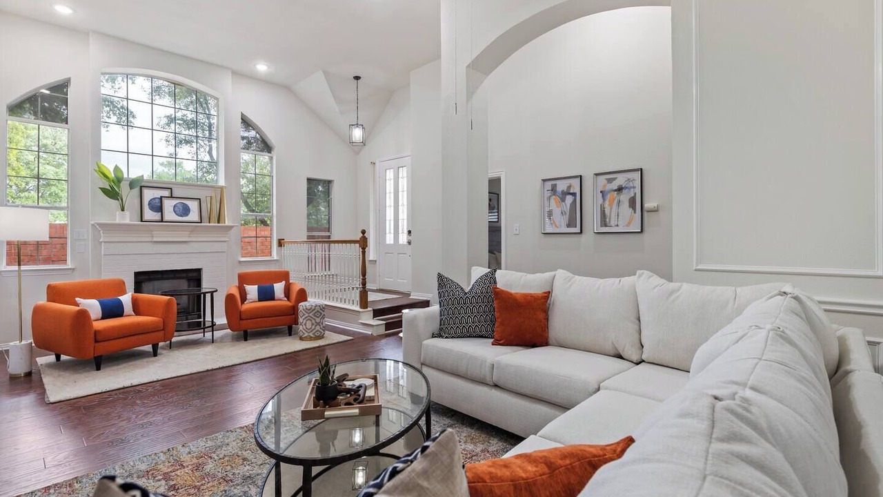 Photo of Livingroom in Valley Ranch
