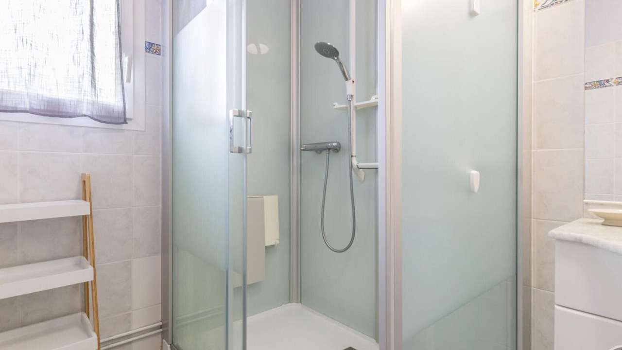 Photo of Bathroom in Gouville-sur-Mer