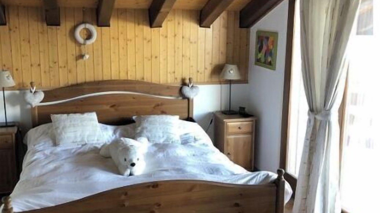 Photo of Bedroom in Saint-Pierre-de-Clages