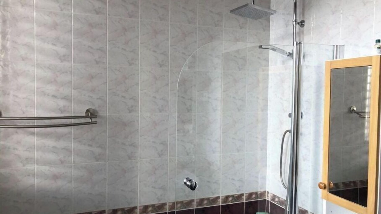 Photo of Bathroom in Saint-Pierre-de-Clages