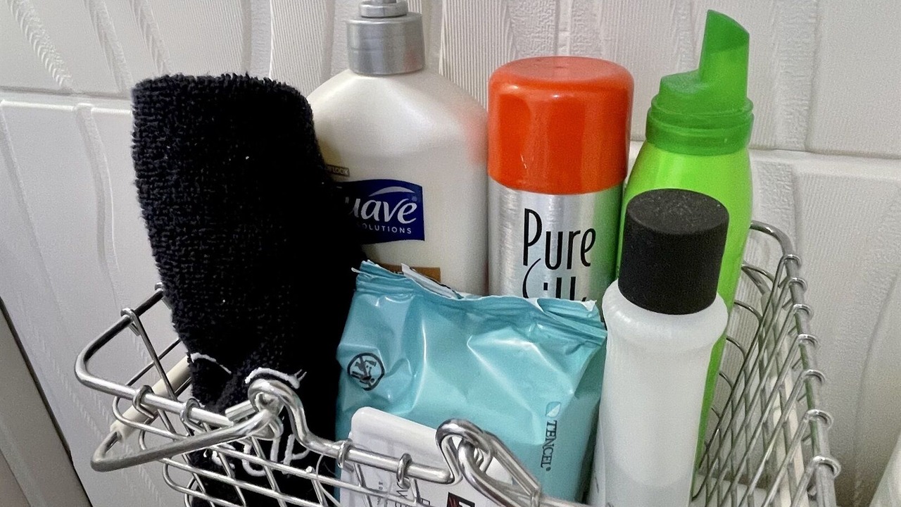 Photo of Bathroom in The Bowl of Edmonds