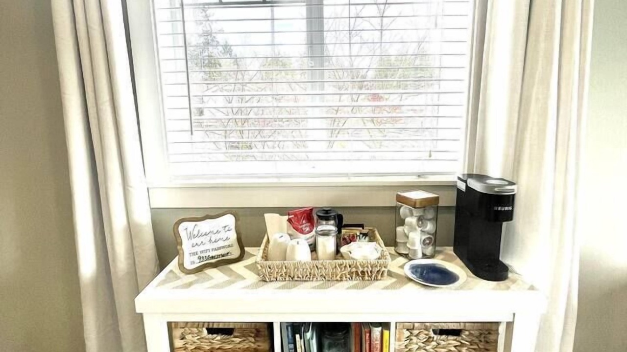 Photo of Others in The Bowl of Edmonds