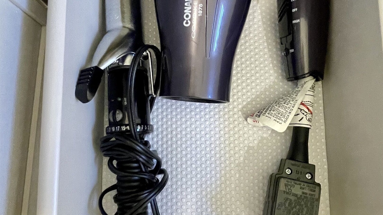 Photo of Bathroom in The Bowl of Edmonds