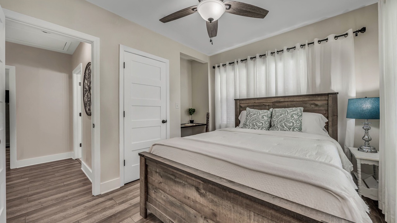 Photo of Bedroom in Brenham