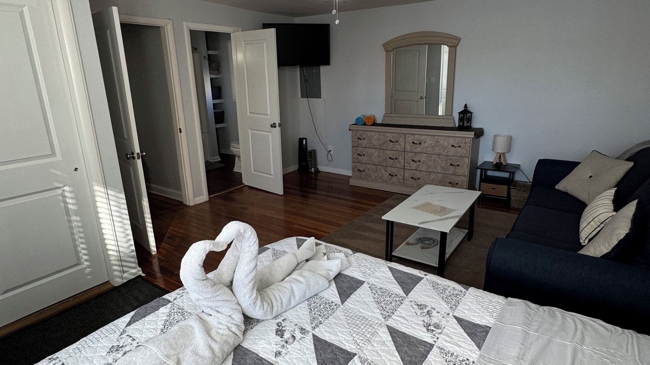 Photo of Bedroom in Watervliet