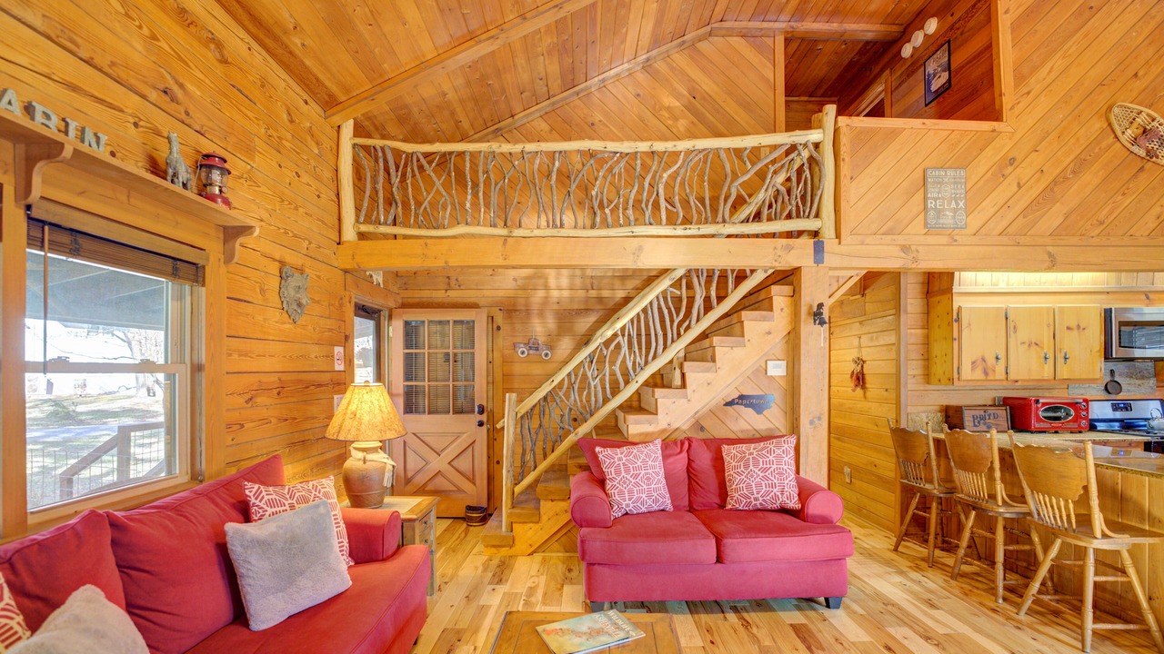 Photo of Livingroom in Canton