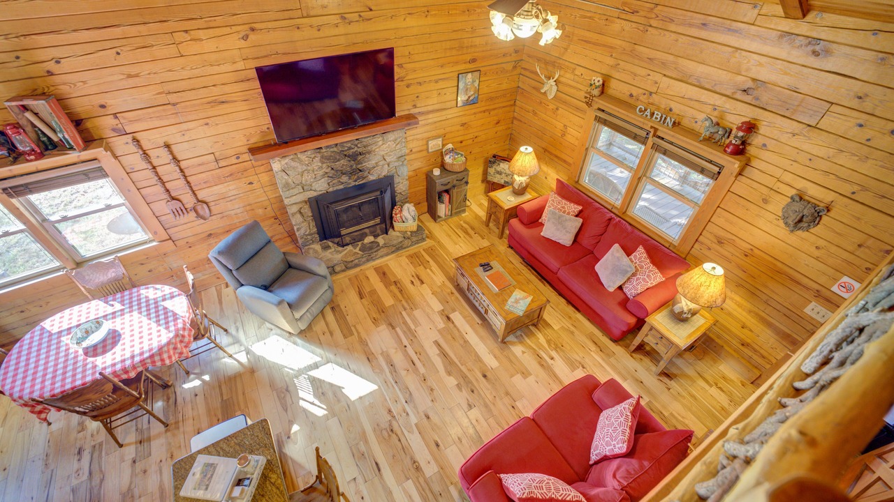 Photo of Livingroom in Canton