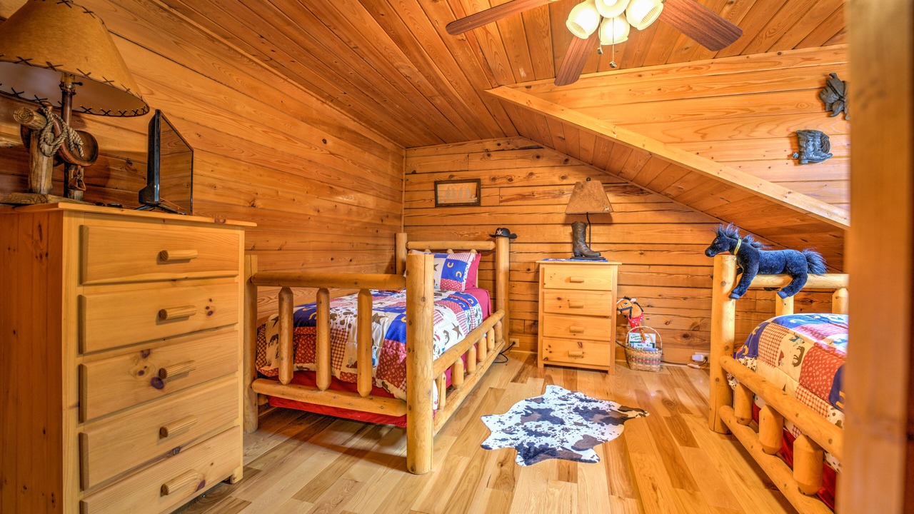 Photo of Bedroom in Canton
