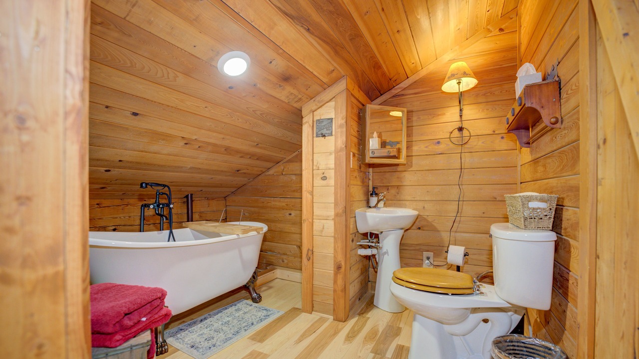 Photo of Bathroom in Canton