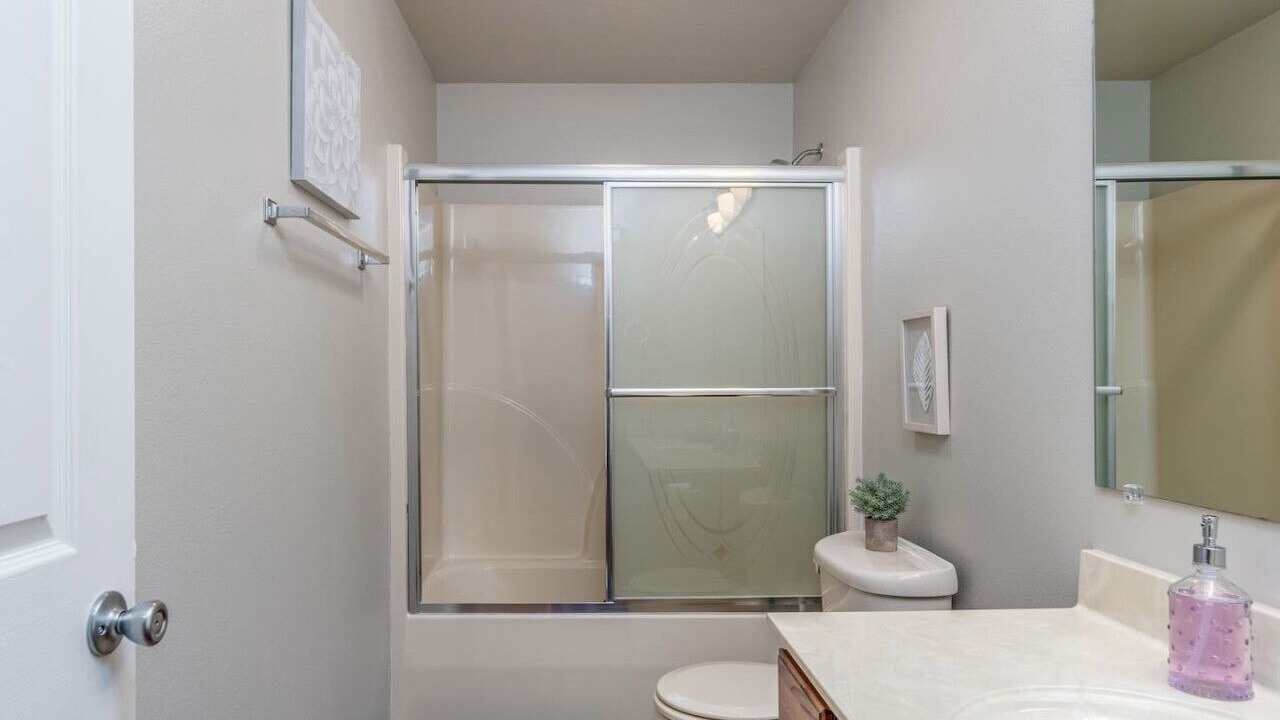 Photo of Bathroom in Hot Springs Village