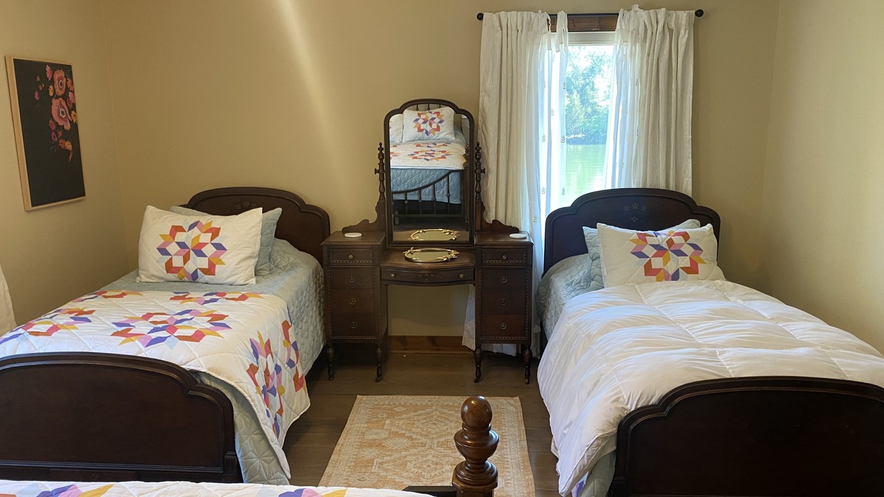 Photo of Bedroom in Mount Vernon