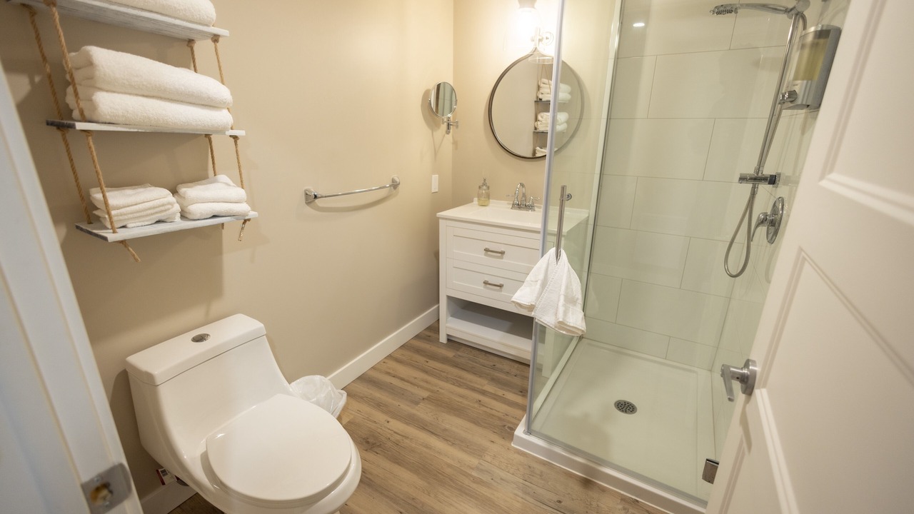 Photo of Bathroom in Rouyn-Noranda