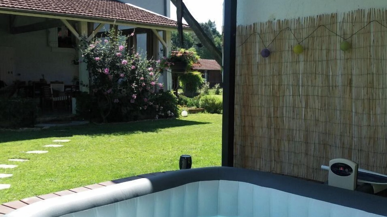 Photo of Outdoor in Bourriot-Bergonce