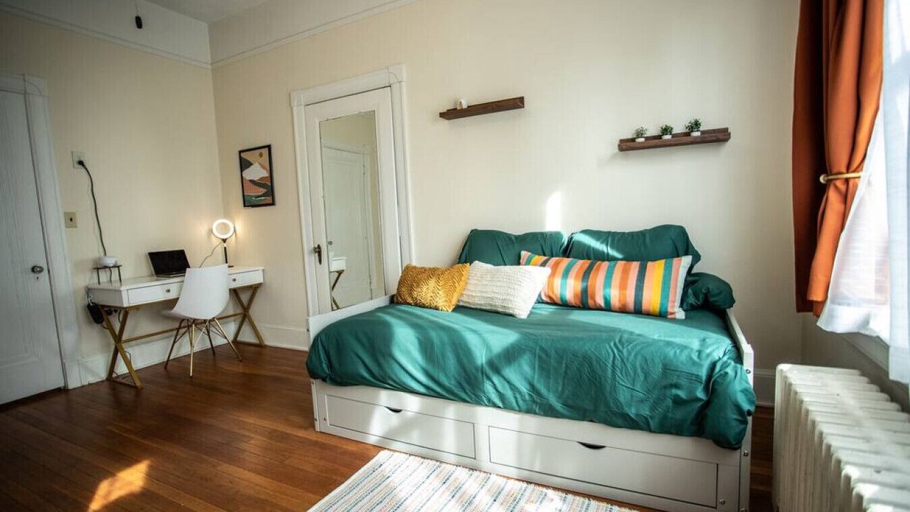 Photo of Bedroom in Luray