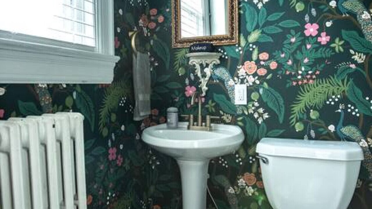 Photo of Bathroom in Luray