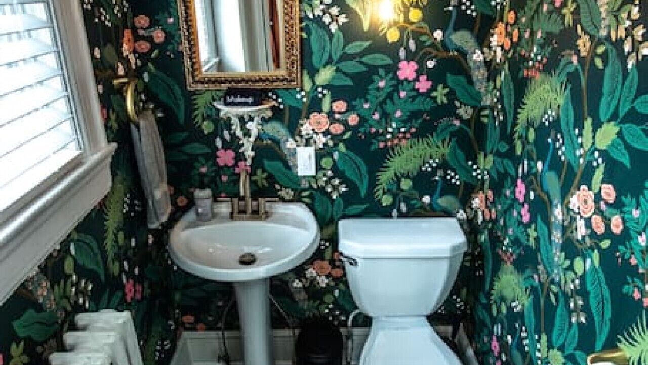 Photo of Bathroom in Luray